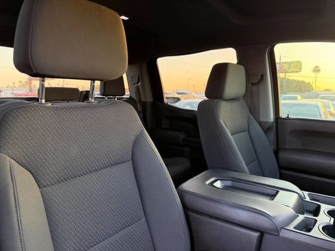 Used 2020 Chevrolet Silverado 1500 Custom AWD/4WD image 30