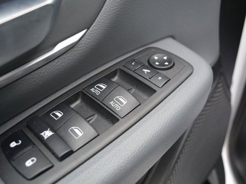 Used 2022 RAM 1500 Big Horn image 8