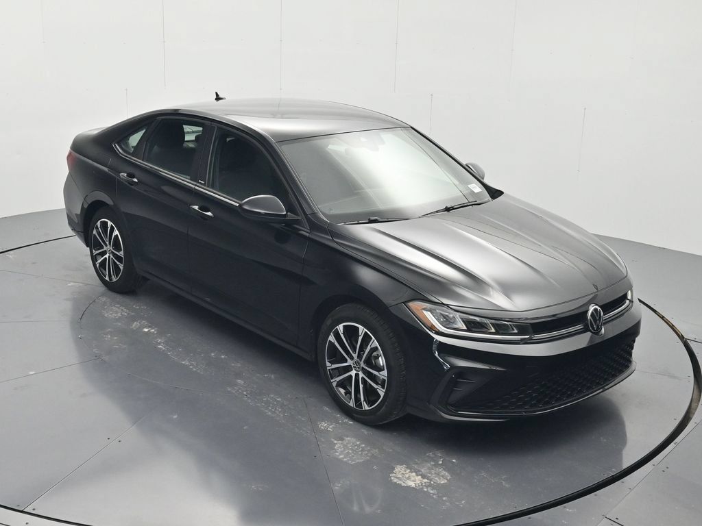 Used 2025 Volkswagen Jetta Sport FWD image 30