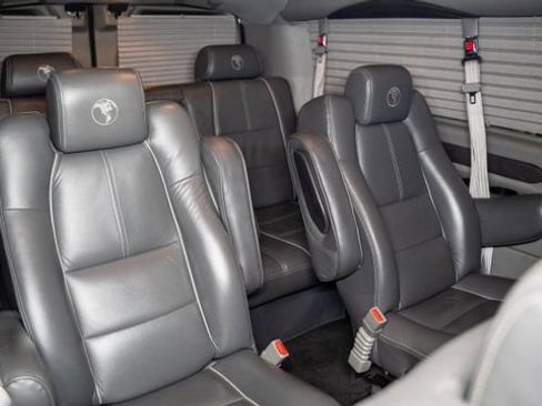 Used 2018 Ford Transit 150 148 Low Roof w/ Exterior Upgrade Package image 9