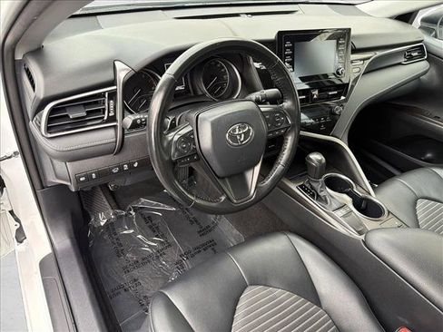 Used 2024 Toyota Camry SE w/ Cold Weather Package image 12