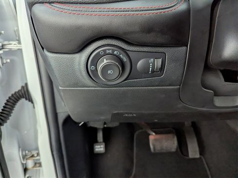 Certified 2023 Dodge Durango GT image 30