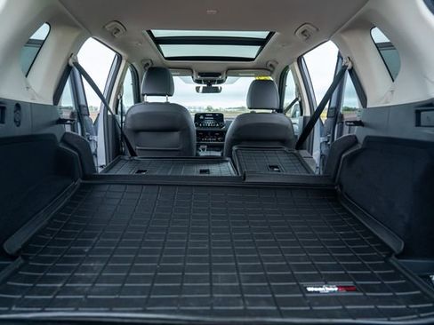 Used 2022 Nissan Rogue Platinum w/ Head-Up Display Package image 18