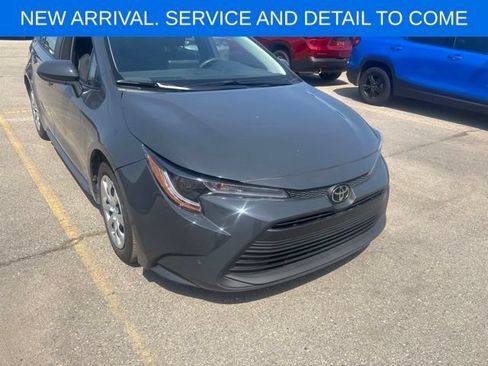 Used 2025 Toyota Corolla LE FWD image 6