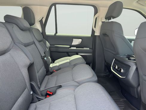 New 2025 Ford Expedition Active AWD/4WD image 29