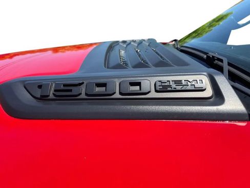 Used 2020 RAM 1500 Rebel w/ Leather & Sound Group w/ 2_W AWD/4WD image 11