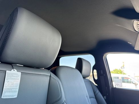 New 2026 RAM 3500 Tradesman AWD/4WD image 15
