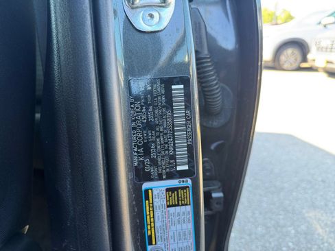 Used 2025 Kia K5 LXS FWD image 23