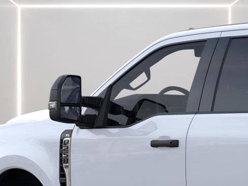 New 2025 Ford F250 XL w/ XL Chrome Package image 71