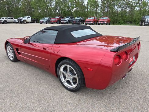 Used 2000 Chevrolet Corvette Convertible w/ Performance Handling Pkg image 6