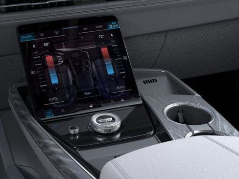 New 2026 Cadillac Escalade IQ Luxury 1 w/ LPO, Floor Liner Package image 23