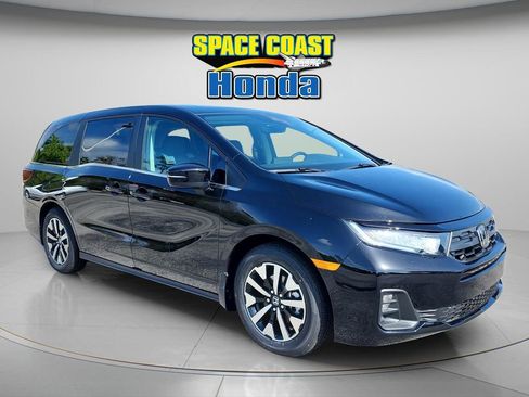 New 2026 Honda Odyssey EX-L image 2