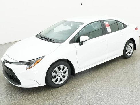 New 2026 Toyota Corolla LE image 29