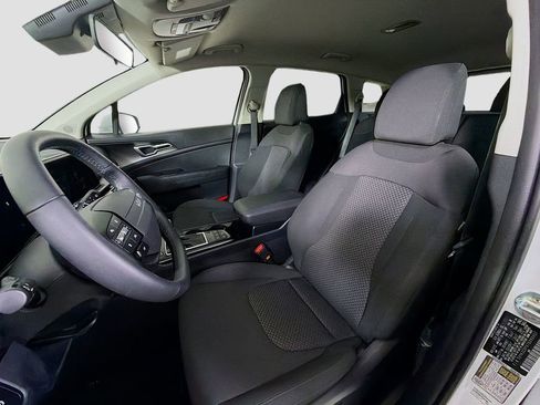 Used 2026 Kia Sportage LX w/ LX Convenience Package AWD/4WD image 13