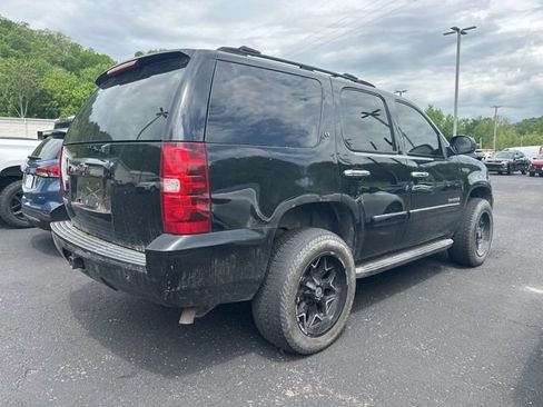 Used 2007 Chevrolet Tahoe LT w/ LT Preferred Equipment Group AWD/4WD image 7