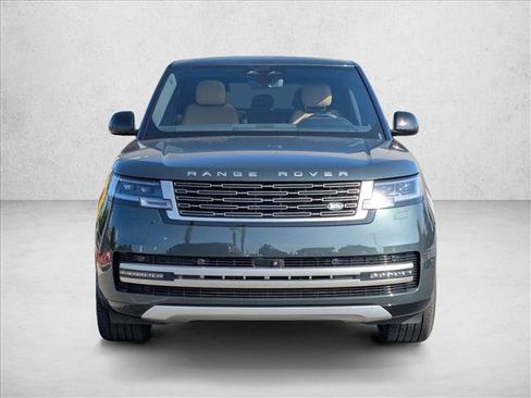 Certified 2025 Land Rover Range Rover SE AWD/4WD image 2