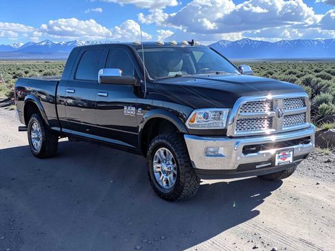 Used 2018 RAM 2500 Laramie w/ Snow Chief Group AWD/4WD image 8