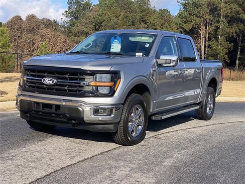 Used 2024 Ford F150 XLT w/ Equipment Group 302A MID image 8