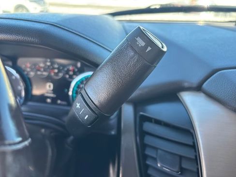 Used 2019 GMC Yukon Denali w/ Denali Ultimate Package image 34