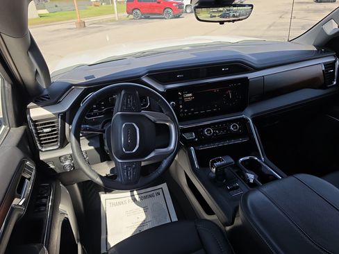 Used 2024 GMC Sierra 1500 Denali w/ Denali Reserve Package image 6
