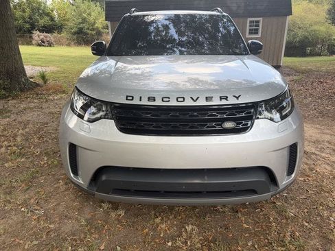 Used 2017 Land Rover Discovery HSE Luxury AWD/4WD image 6