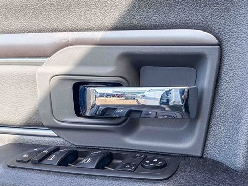 Used 2022 RAM 1500 Classic SLT w/ Electronics Group image 42