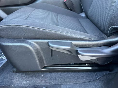 Certified 2024 GMC Canyon Elevation w/ Convenience Package RWD image 12