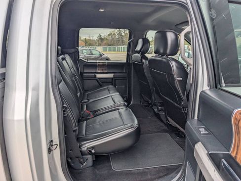 Used 2019 Ford F150 Lariat AWD/4WD image 12