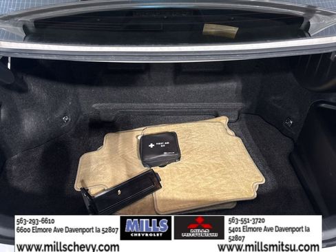 Used 2014 Lexus ES 300h w/ Luxury Package w/Bamboo Trim image 14