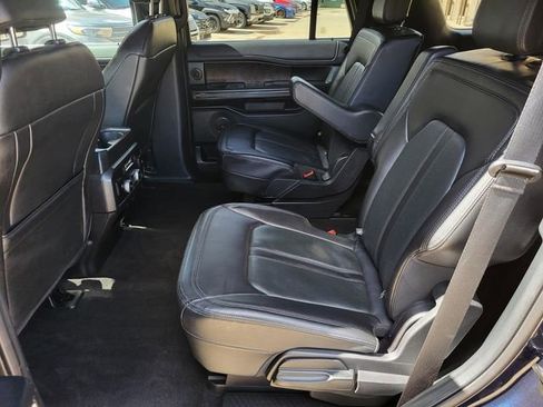Used 2021 Ford Expedition Limited image 13
