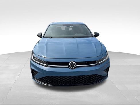 Used 2025 Volkswagen Jetta Sport FWD image 9