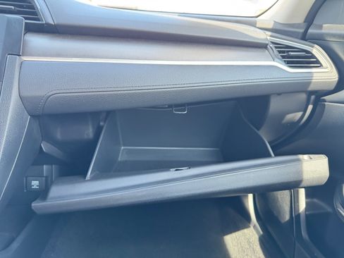 Used 2019 Honda Civic LX image 24