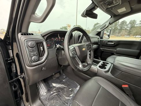 Used 2023 Chevrolet Silverado 2500 LTZ w/ LTZ Texas Edition image 18