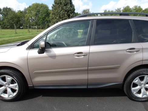 Used 2014 Subaru Forester 2.5i Premium w/ Popular Package #1 AWD/4WD image 35