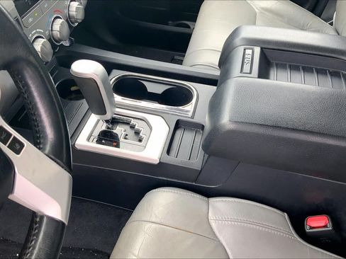 Used 2020 Toyota Tundra SR5 w/ SR5 Leather Package RWD image 17