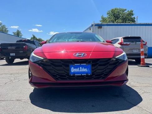 Used 2023 Hyundai Elantra SEL FWD image 7