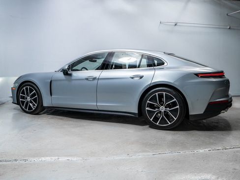 New 2026 Porsche Panamera 4 image 2