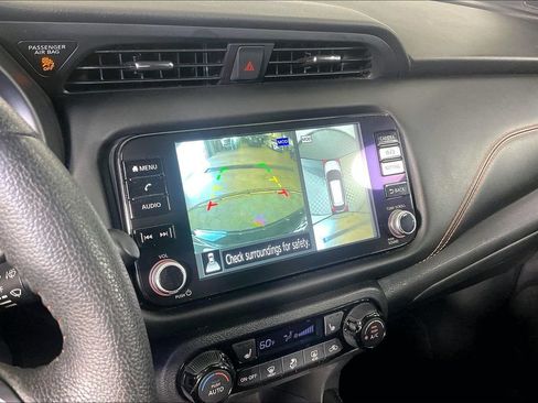 Used 2024 Nissan Kicks SR w/ SR Premium Package FWD image 26