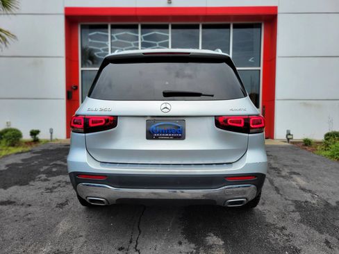 Used 2020 Mercedes-Benz GLB 250 4MATIC image 5