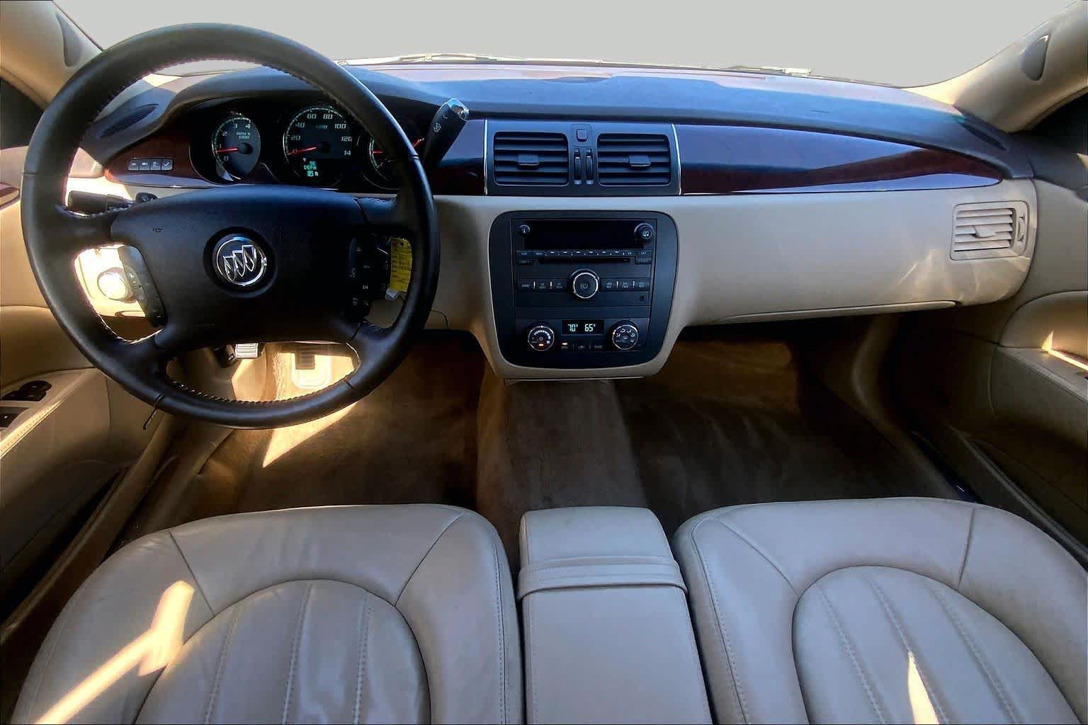 Used 2010 Buick Lucerne CXL FWD image 14