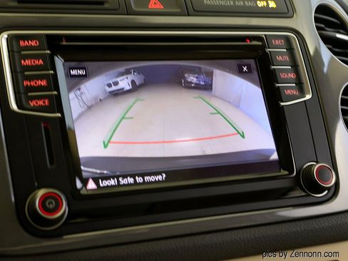 Used 2017 Volkswagen Tiguan Wolfsburg Edition AWD/4WD image 19