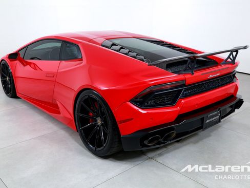 Used 2016 Lamborghini Huracan LP 580-2 RWD image 6
