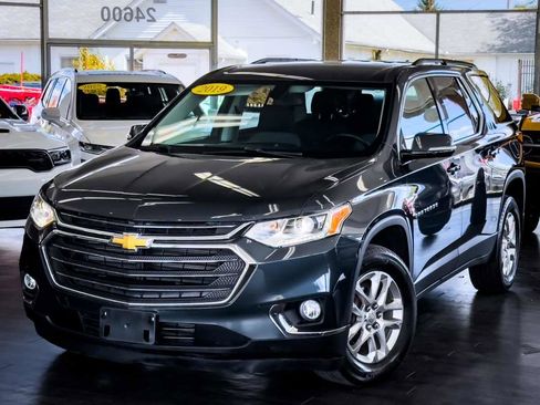 Used 2019 Chevrolet Traverse LT image 8