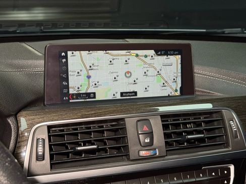 Used 2018 BMW 328d Sedan RWD image 43