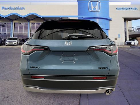 New 2026 Honda HR-V Sport image 4
