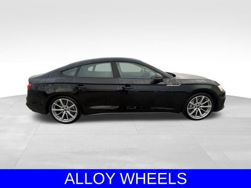 Used 2025 Audi A5 2.0T Premium Plus image 3