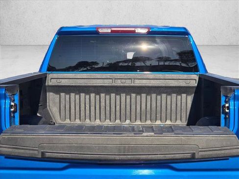Used 2022 GMC Sierra 1500 Elevation w/ LPO, Elevation Black Package AWD/4WD image 6