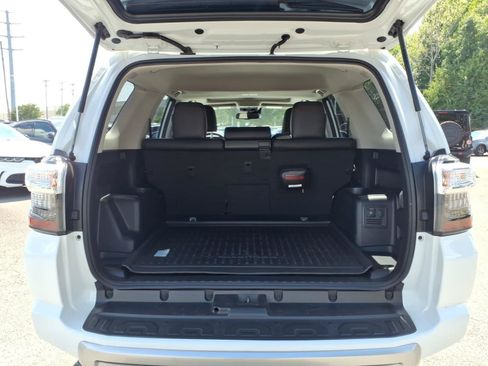Used 2024 Toyota 4Runner TRD Off-Road Premium w/ Moonroof Package AWD/4WD image 33