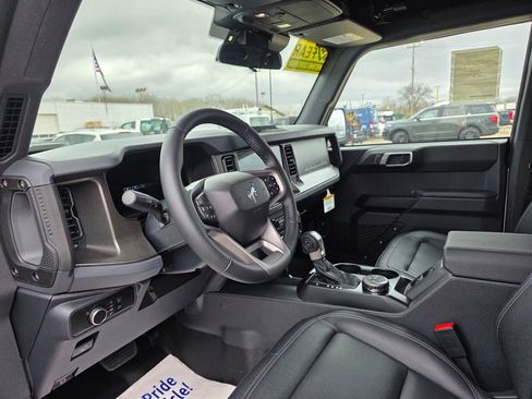 New 2025 Ford Bronco Big Bend AWD/4WD image 18