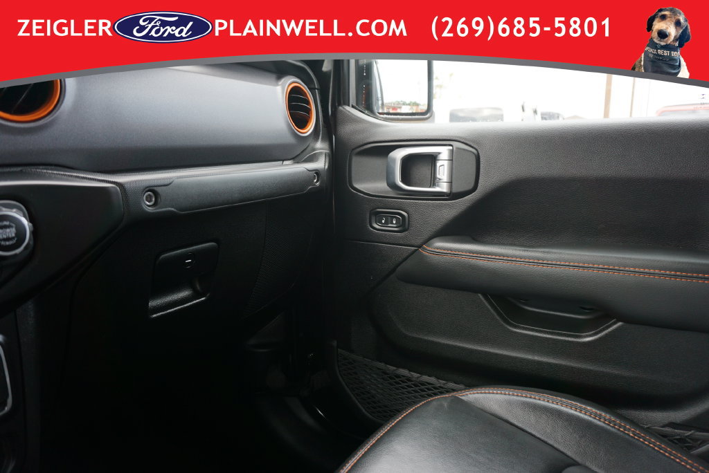 Used 2022 Jeep Gladiator Mojave w/ Cold Weather Group AWD/4WD image 31